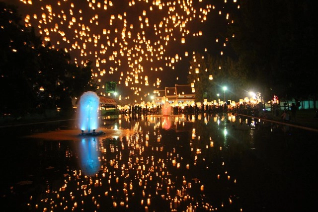 เช็กด่วน!! 'ไทยสมายล์'ปรับเวลา16เที่ยวบิน เลี่ยงโคมลอยประเพณียี่เป็ง