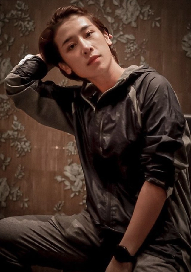 ส่อง "แตงกวา" อดีตภรรยา "เอ พศิน" กับลุคใหม่หลังประกาศเป็นทอม!