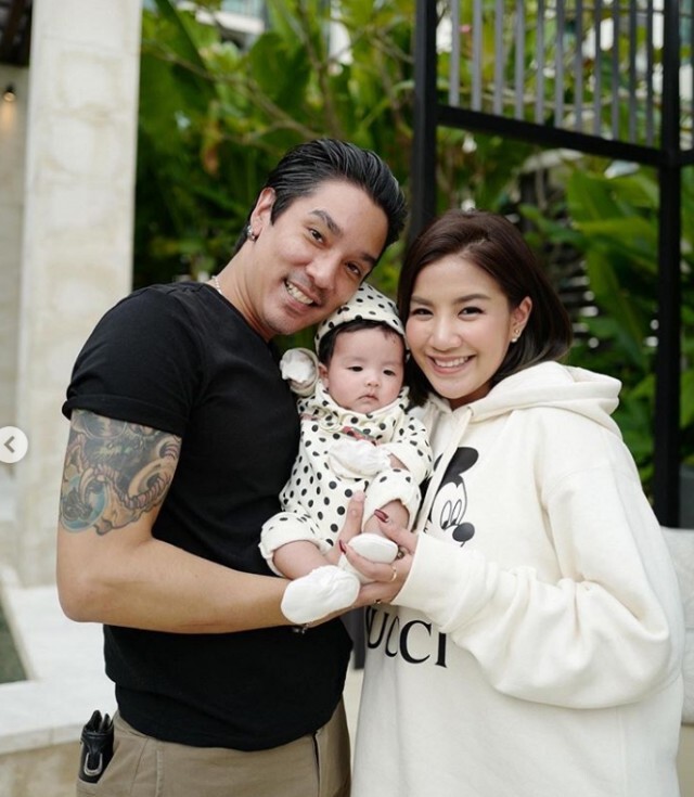 ชาวเน็ตเอ็นดู แห่โฟกัส หน้า "น้องเวทย์มน" หลัง "ใบเตย อาร์สยาม" เผยภาพครอบครัว