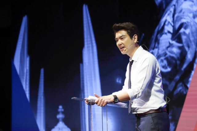 ‘ดร.นิว’ถาม ‘ปิยบุตร’จบ กม.จริงหรือพร้อมแฮชแท็กแรง