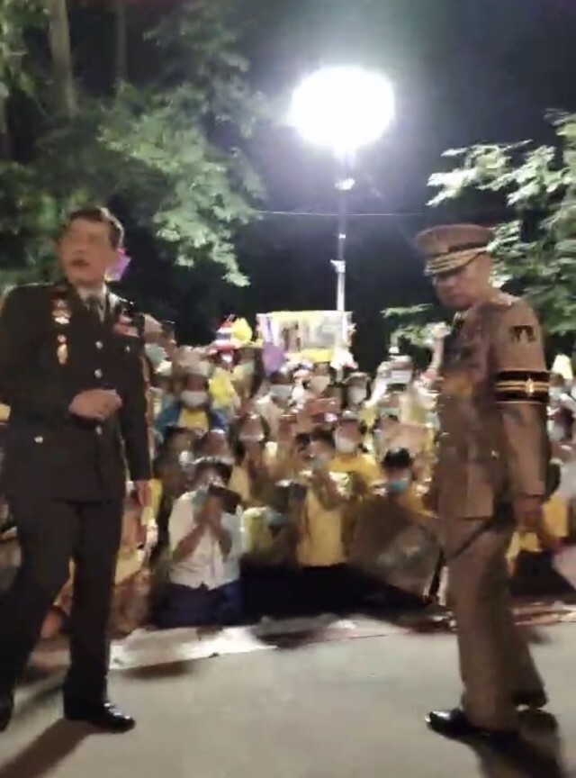 ปิติ "ในหลวง" ตรัส "พวกเราต้องไปด้วยกัน...เพื่อประเทศชาติ"