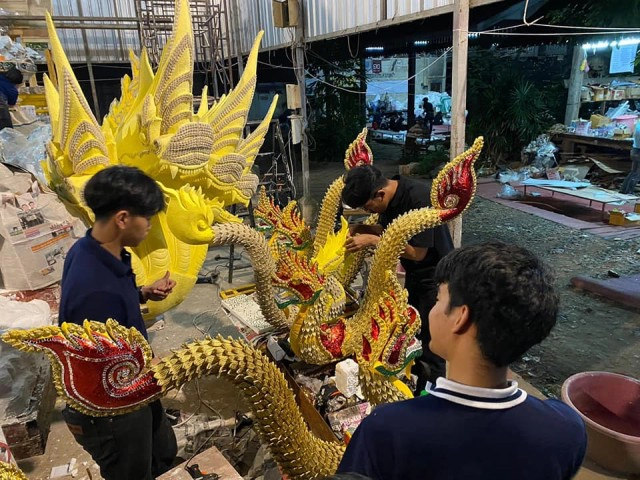 ม.แม่โจ้ จัดทำกระทงใหญ่ สืบสานประเพณีลอยกระทง