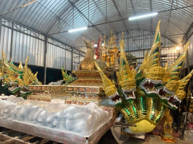 ม.แม่โจ้ จัดทำกระทงใหญ่ สืบสานประเพณีลอยกระทง