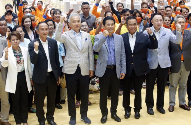 "สุวัจน์"หนุนตั้ง คกก.สมานฉันท์เชื่อสันติภาพเกิดจากการเจรจา