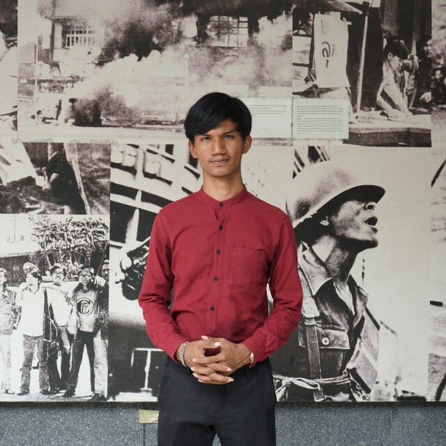 'ไมค์'เคลื่อนไหว พร้อมสัญลักษณ์หลังนอน รพ.