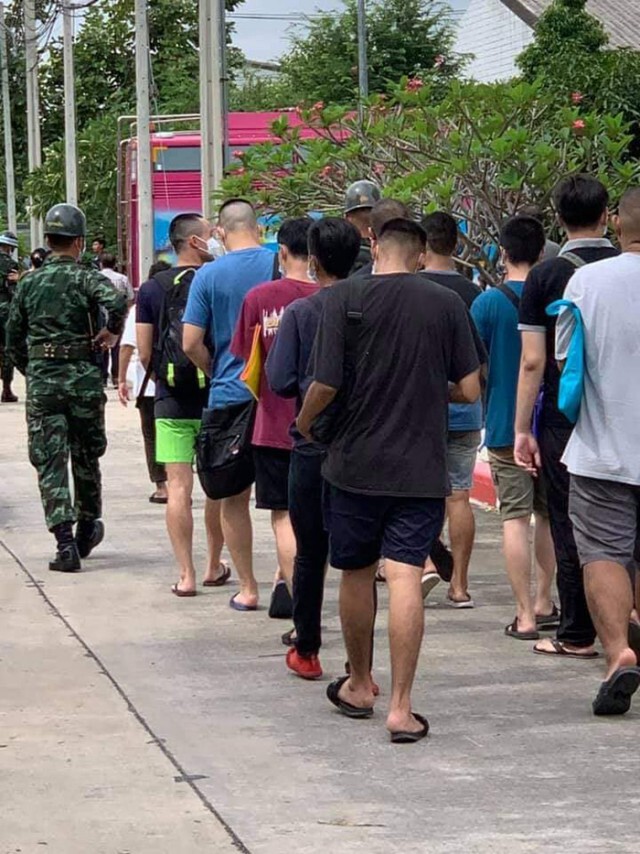 "อนุทิน" ส่งลูกชาย "เศรณี" รายงานตัวทหารเกณฑ์ บอก จัดหนักจัดเต็มไปเลย