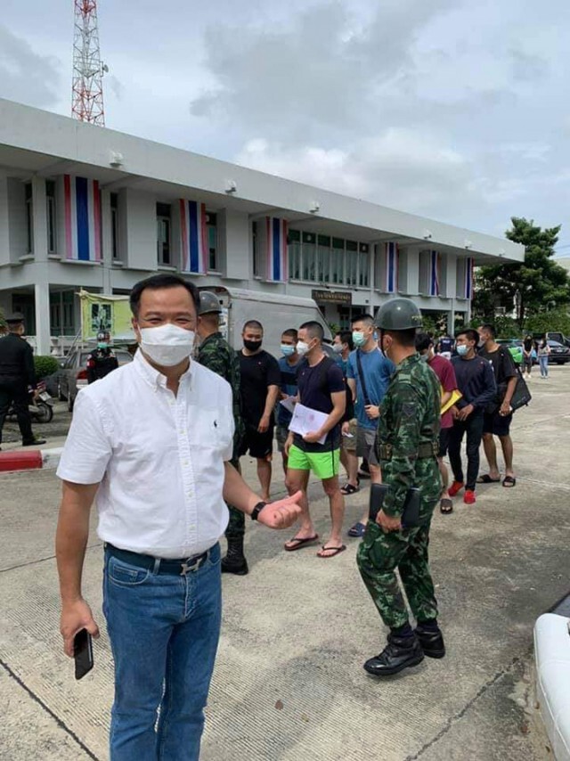 "อนุทิน" ส่งลูกชาย "เศรณี" รายงานตัวทหารเกณฑ์ บอก จัดหนักจัดเต็มไปเลย