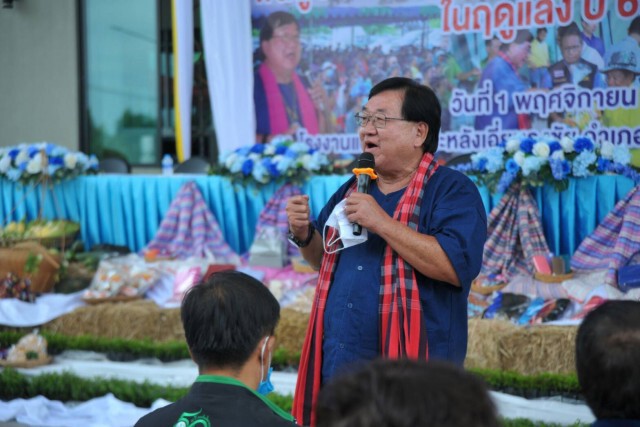 รมช.เกษตรฯ เร่งช่วยเหลือฟื้นฟูเกษตรกรผู้ประสบภัยหลังน้ำลด