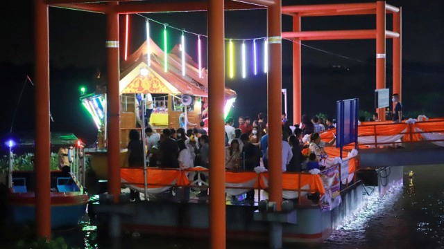 คึกคักบรรยากาศงานสืบสานประเพณีลอยกระทง และประกวดนางนพมาศจังหวัดปทุมธานี