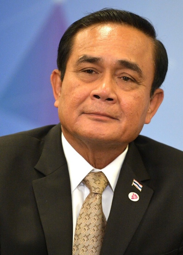 "ซินแสเข่ง" ผ่าดวงวิกฤตการเมือง "ธนาธร" ประกบ "อานันท์" พลิกเกมส์ แก้ลำปรับยุทธวิธี