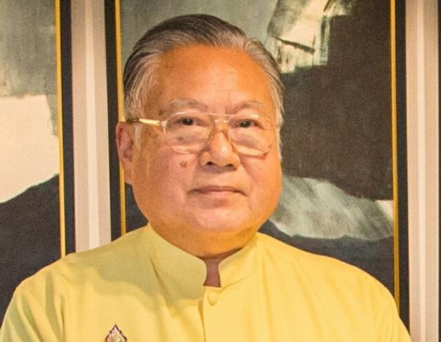 "ซินแสเข่ง" ผ่าดวงวิกฤตการเมือง "ธนาธร" ประกบ "อานันท์" พลิกเกมส์ แก้ลำปรับยุทธวิธี