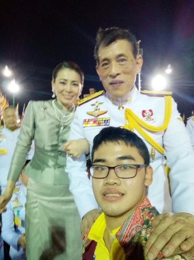 ปลื้มปิติ ครั้งหนึ่งในชีวิต ได้รับพระบรมราชานุญาต ถ่ายเซลฟี่