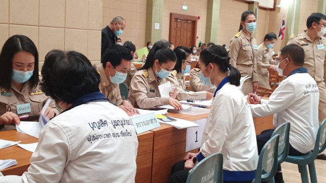 รับสมัครอบจ.เชียงใหม่คึกคัก