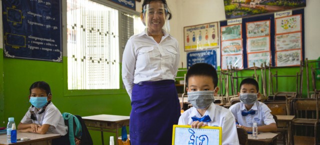 กัมพูชาเปิดโรงเรียน หลังปิดไปเกือบปี