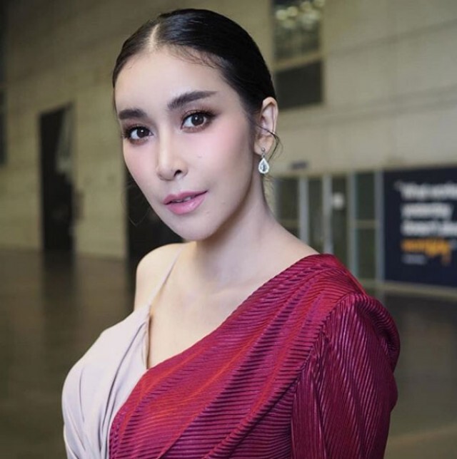 "ใหม่ สุคนธวา" ฝันแม่นอีกแล้ว ให้โชคคอหวย งวดที่11ละจ้า