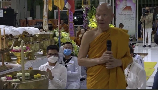 ‘รวมพระป่า’เจริญพระพุทธมนต์ ดับอาเพศ