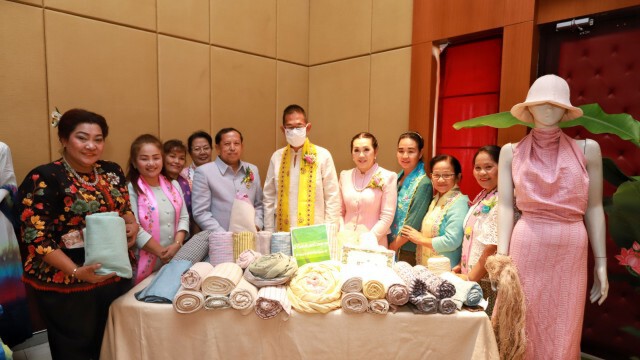 โครงการเสริมสร้างศักยภาพสตรี ในการดำรงชีวิตตามหลักปรัชญาของเศรษฐกิจพอเพียง