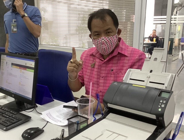 "ศรีสุวรรณ" ขนสหภาพเจ้าจำปี ร้องนายกฯ เปลี่ยน"รักษาการดีดี"