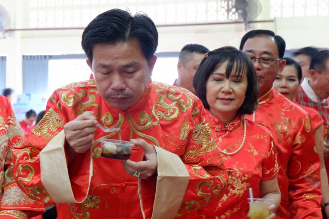 งานงิ้วปะทะมหกรรมอาหารนานาชาติ