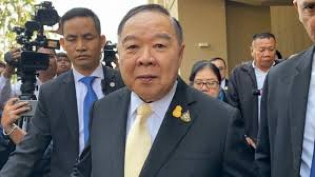 "บิ๊กป้อม" แนะรอดู "ชวน" เดินหมาก คกก.สมานฉันท์