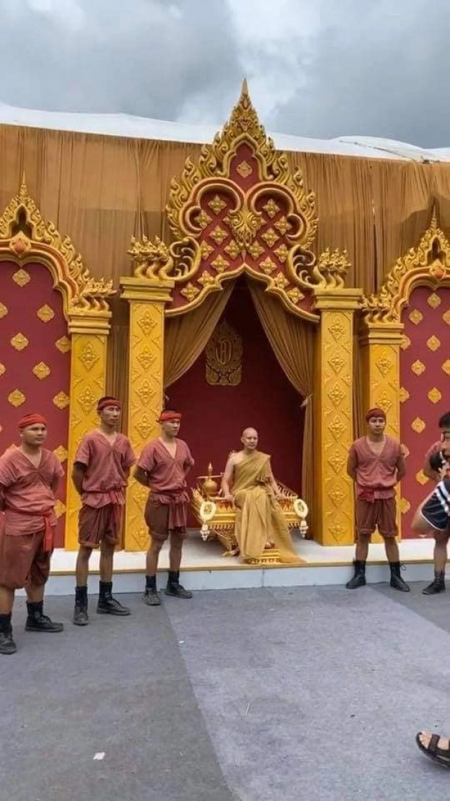 เปิดประวัติ ‘จีจี้ปีโป้’จัดงานบวช 100 ล้าน