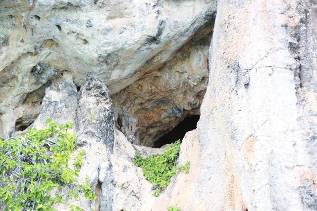 กรมศิลป์ฯ ลงพื้นที่ตรวจภาพเขียนสีพบใหม่