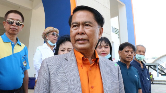"ตรีเพชร"อดีตส.ส.ลงชิงเก้าอี้นายกฯอบจ.