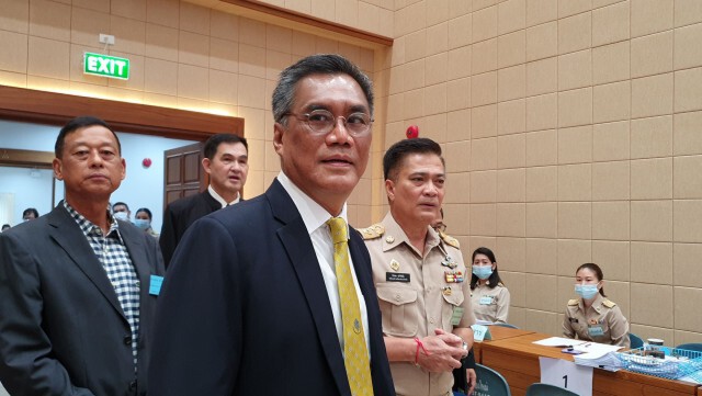 ปธ.กกต.ย้ำห้ามข้าราชการการเมืองช่วยหาเสียง