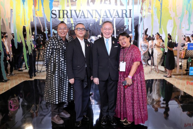 เหล่าดาราเซเลบริตี้คนดังร่วมชม แฟชั่นโชว์แบรนด์ SIRIVANNAVARI และ S’Homme
