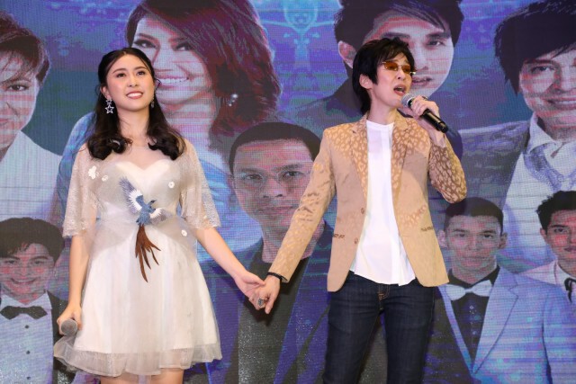 หนึ่ง-จักรวาล นำทีมศิลปินรุ่นใหญ่แถลงข่าวพาย้อนอดีตไปกับบทเพลงอมตะ