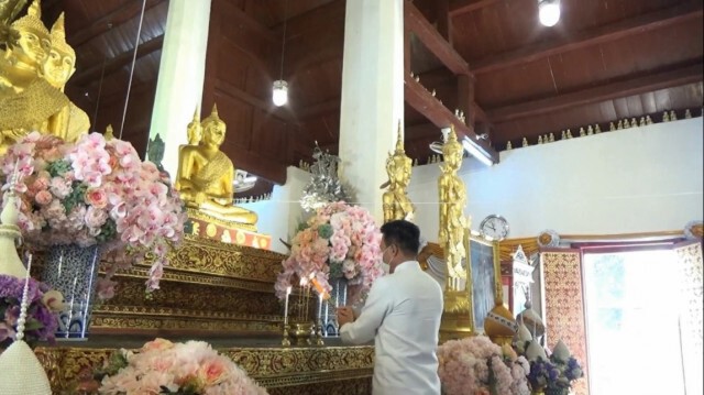พ่อเมืองน่านชวนพุทธศาสนิกชนร่วมพิธีเจริญพระพุทธมนต์