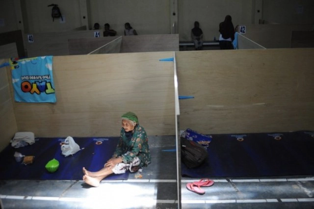 อินโดฯ สั่งอพยพกว่า 600 ชีวิต หวั่น ‘ภูเขาไฟเมราปี’ ปะทุใหญ่