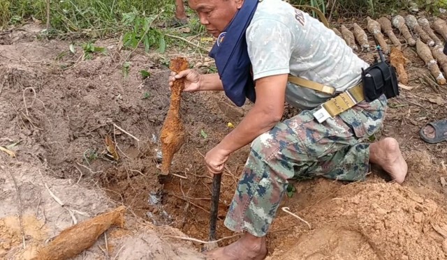 ขุดคันอ่างเก็บน้ำเจอหัวจรวดอาร์พีจี 27 ลูก