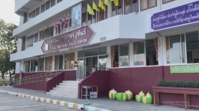 วัยรุ่นบ้าระห่ำ ชักปืนไล่ยิงกันขณะแห่นาคงานบวช เจ็บ13