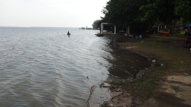 น้ำเขื่อนลำนางรองจ่อเต็ม ท่วมหาดทรายเทียมศาลาที่พัก นทท.แล้ว