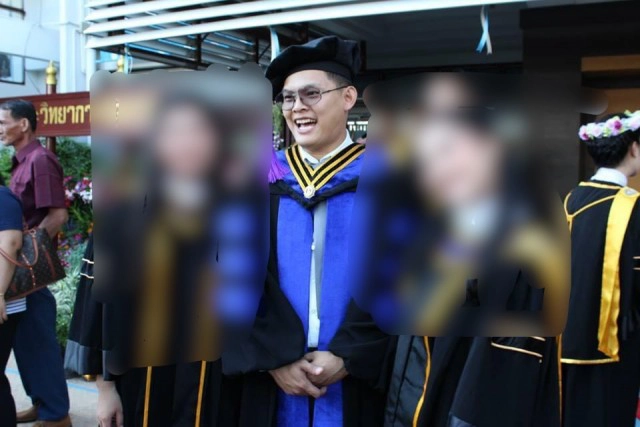 ศาลสั่งจ่ายเงินเดือนเต็มจำนวน-ห้ามหักเข้ามหาวิทยาลัย