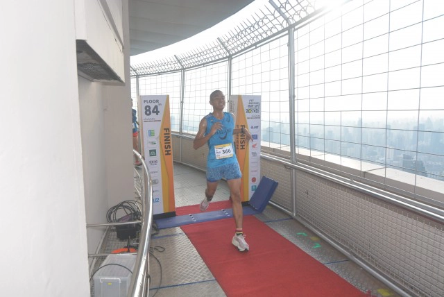 ปอดเหล็กรัสเซียสร้างสถิติใหม่วิ่งขึ้น"ใบหยก"