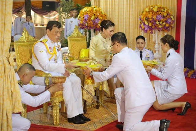 "ในหลวง" ทรงลงพระอักษรถึงชาวอุดร "ขอบใจในความรักและกำลังใจ"