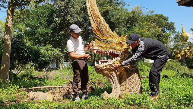 แห่กราบไหว้"หัวพญานาค"วัดม่อนป่าสัก