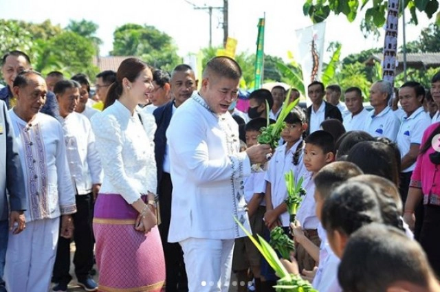 ครม.ตั้งเมีย"ธรรมนัส"เป็นขรก.การเมือง