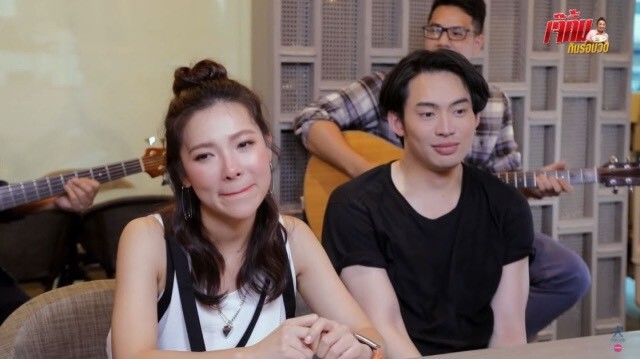 "ต้นหอม" ปล่อยโฮเปิดใจเล่าสาเหตุเลิกแฟนต่างชาติ ลั่น ยังรอเขาอยู่