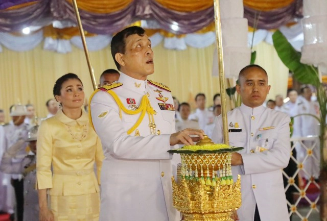 "ในหลวง" ทรงลงพระอักษรถึงชาวอุดร "ขอบใจในความรักและกำลังใจ"