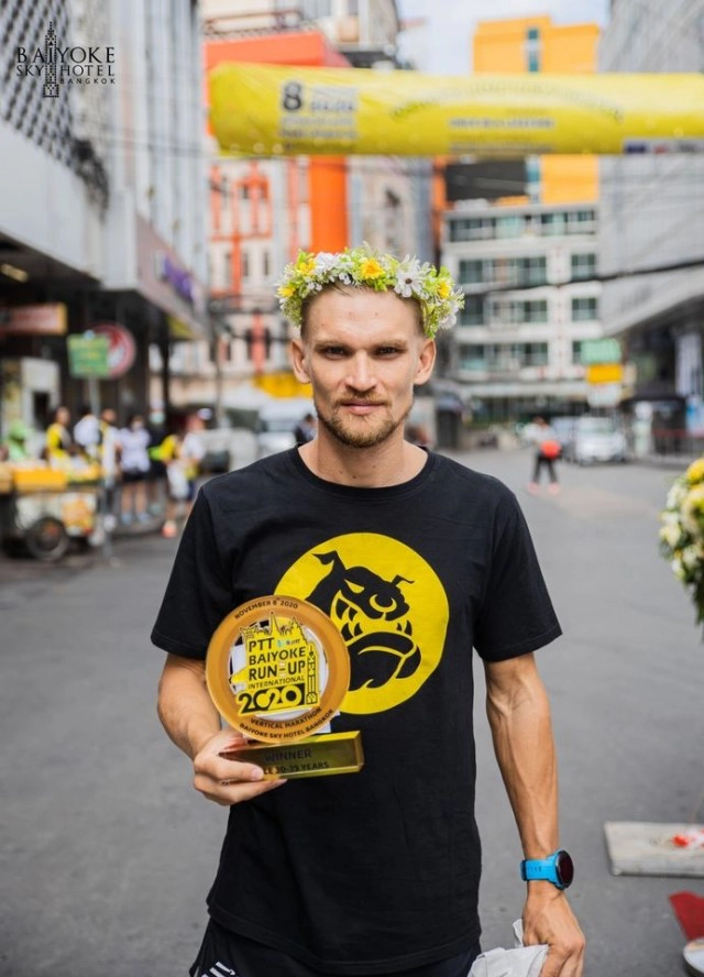 ปอดเหล็กรัสเซียสร้างสถิติใหม่วิ่งขึ้น"ใบหยก"