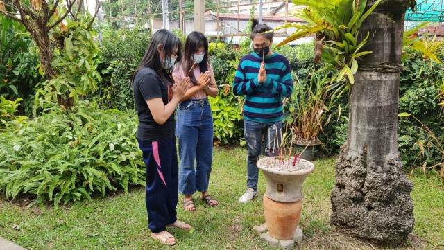 สุดเศร้า!รับ 2 ศพ-เหยื่อครอบครัวกีดกัน