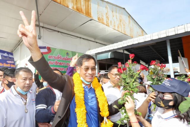 ช้างชนช้าง เจาะสนามเลือกตั้ง "ลุงชาญ" VS "บิ๊กแจ๊ส" ศึกชิง นายก อบจ.ปทุมธานี