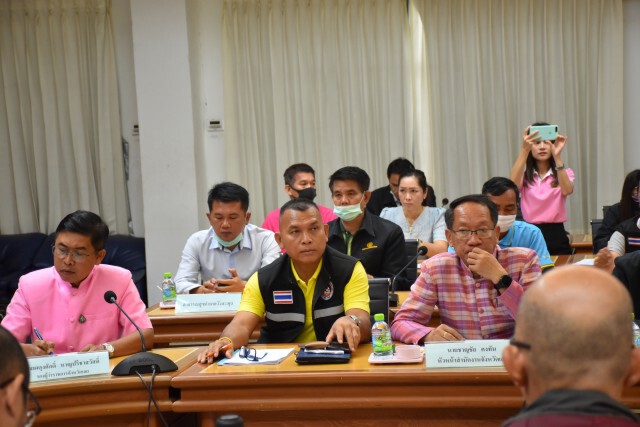 กรรมาธิการลุยเหมืองทองคำฟังประชาชน
