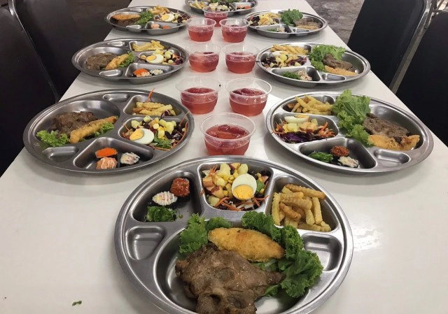 ชาวเน็ตแห่แชร์ "เมนูทหารสุดหรู" ให้เยอะ สารอาหารครบ เห็นแล้วต้องร้องว้าว!