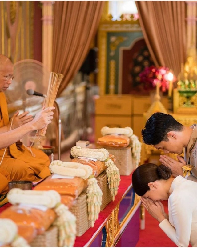 "ปั๊บ-ใบเตย" เข้าเฝ้ากราบขอพรสมเด็จพระสังฆราช ก่อนแต่งงาน 15 พ.ย.นี้