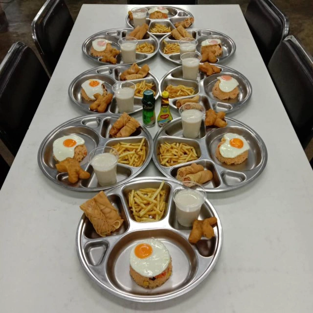 ชาวเน็ตแห่แชร์ "เมนูทหารสุดหรู" ให้เยอะ สารอาหารครบ เห็นแล้วต้องร้องว้าว!