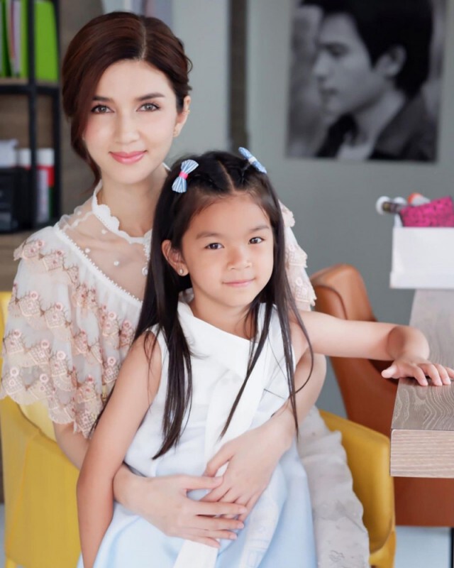 "โบว์ แวนด้า" แจงดราม่าตัดขาดครอบครัวสหวงษ์ ของ "ปอ ทฤษฎี" หรือไม่?